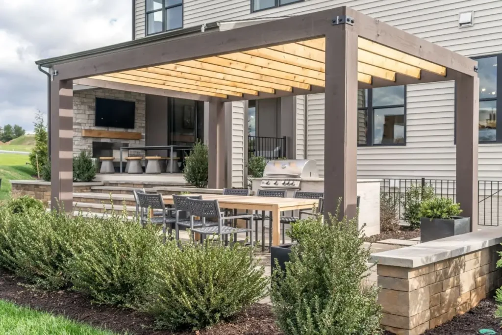 What Are the Different Types of Pergola Enclosure Installations?