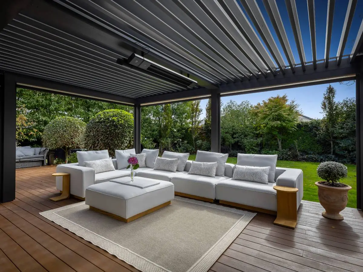 Custom-Made Louvers: Why Tailored Louvres Perform Better in Harsh NZ Weather Conditions custom-made louvres